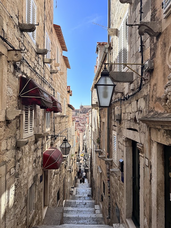 Stradun 4