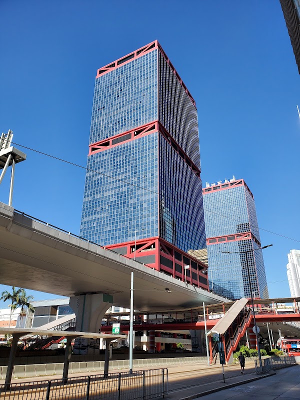 Shun Tak Centre