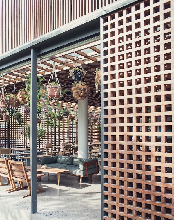 The Slow Kitchen and Bar