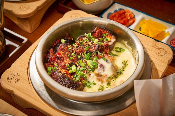 korean restaurant Damsot Ikseon 5