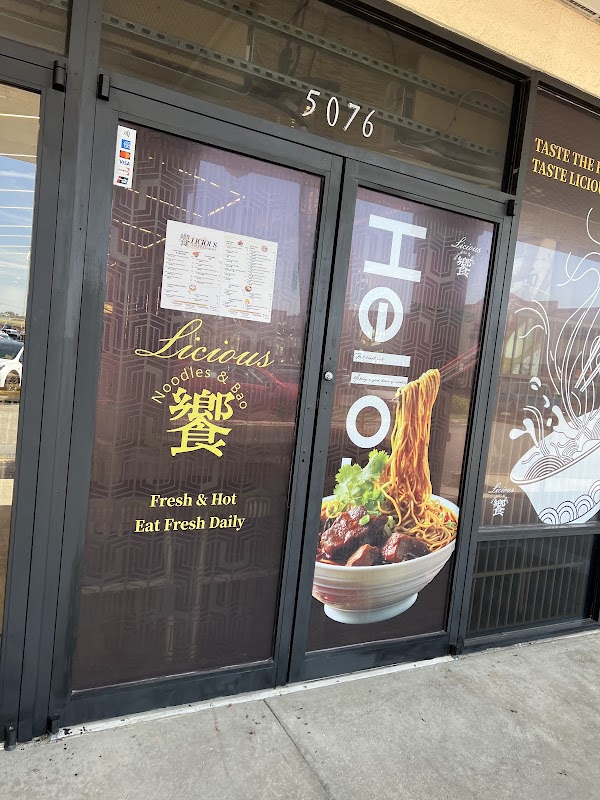 Licious Noodles & Bao