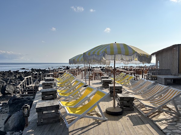 Hidden Beach - Cafe & bar view biển Phú Quý 3