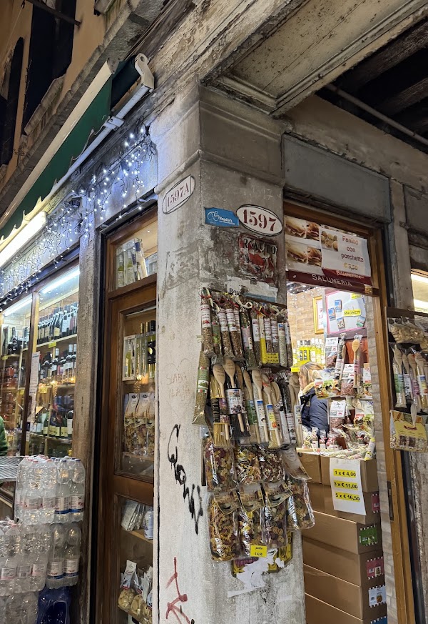Salumeria - Roby & Giusy 1