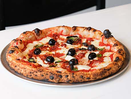 izza 4