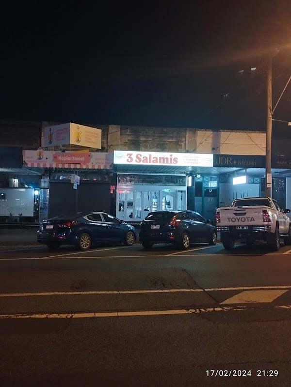3 Salamis