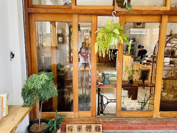 阿水冰果室｜咖啡甜點店