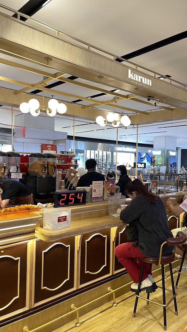 Karun Thai Tea Central wOrld 4