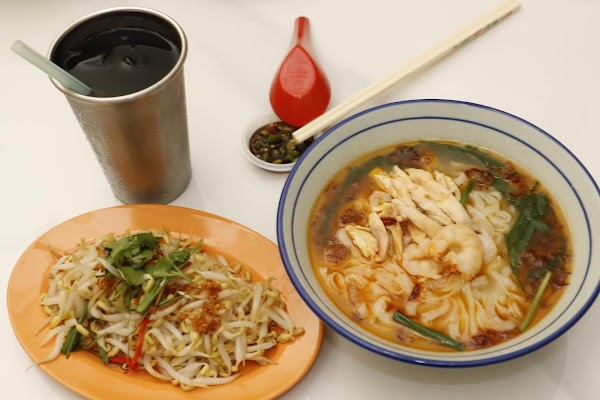 Cowan Street Ayam Tauge & Koitiau Restaurant 4