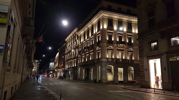 Via Alessandro Manzoni 5