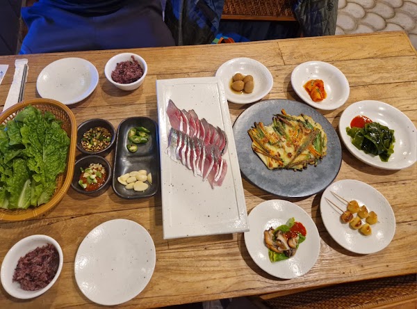 Seongsan Fisheries Restaurant 4