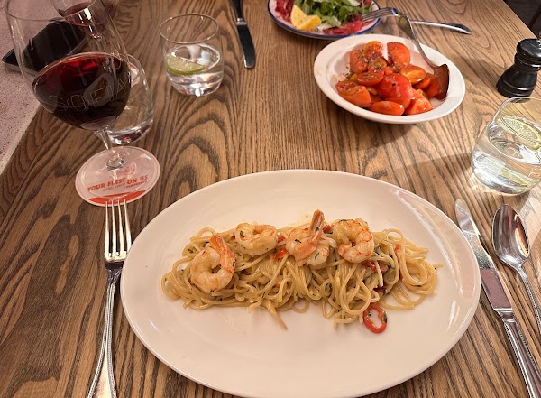 Sofia’s Restaurant & Bar 3