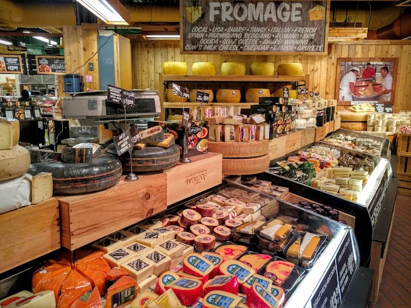 Stew Leonard's 4