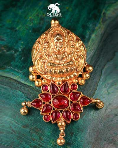 Queens Jewel Emporium - Crosscut Branch 4