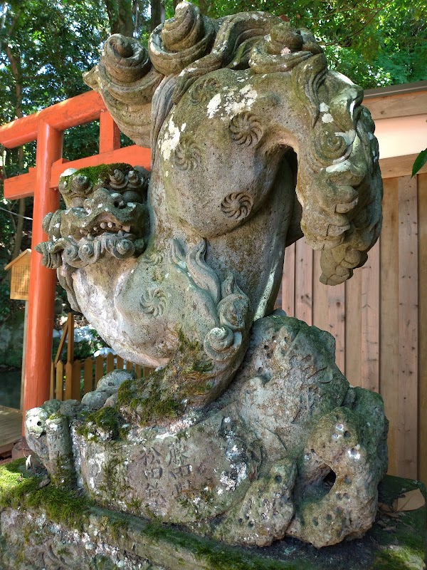 Hirosakainari Shrine