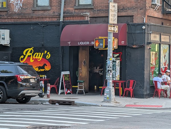Ray’s 4