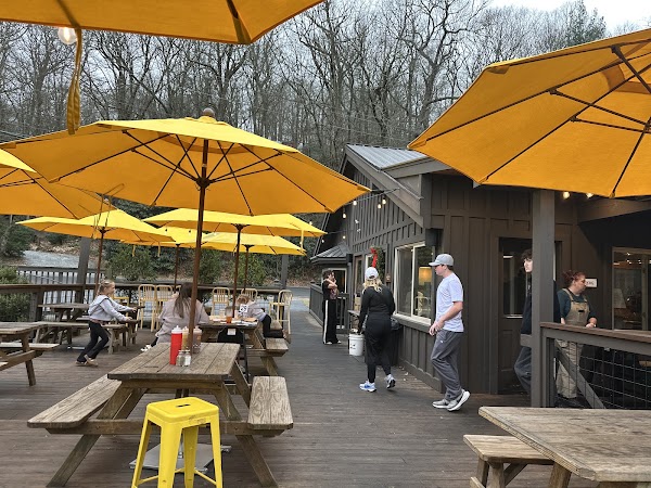Highlands Smokehouse