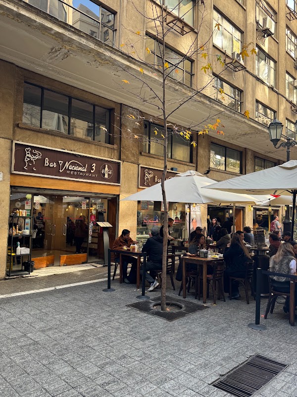 Bar Nacional - Matías Cousiño 1