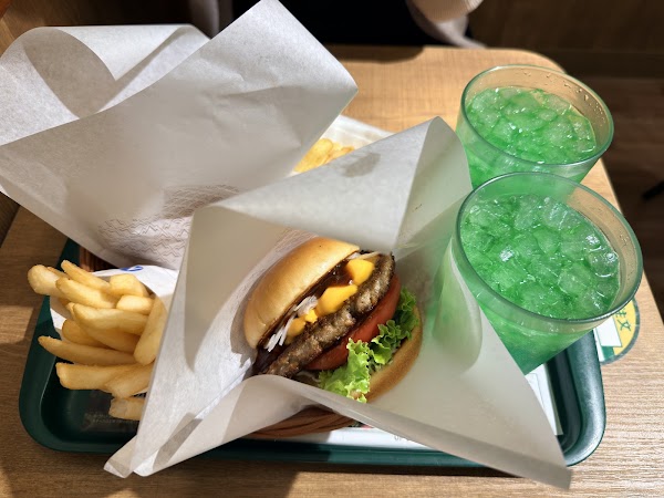 Mos Burger 5