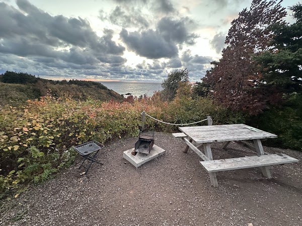 Mkwesaqtuk / Cap-Rouge campground 3