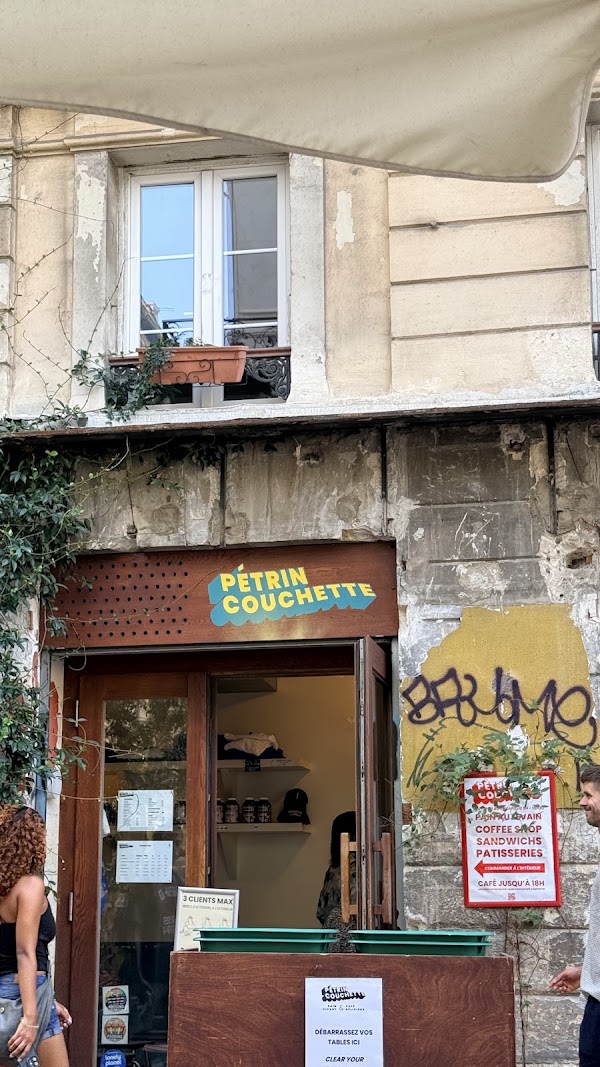 Petrin Couchette 2
