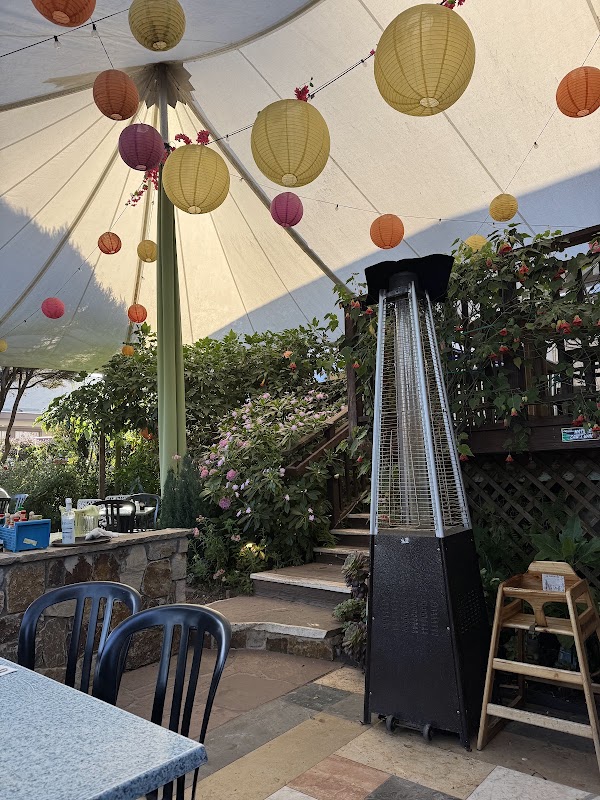 Mendocino Cafe