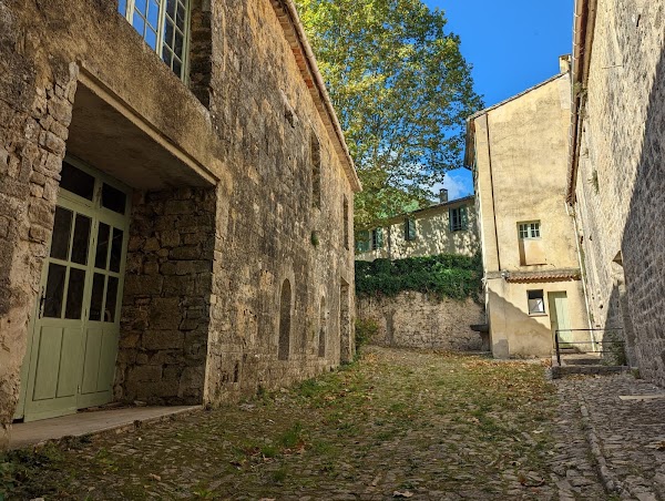 MONTRIEUX LE HAMEAU