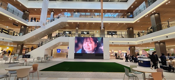 LaLaport Kadoma / Mitsui Outlet Park Osaka Kadoma 2