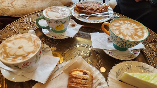 Café Raphaël 3