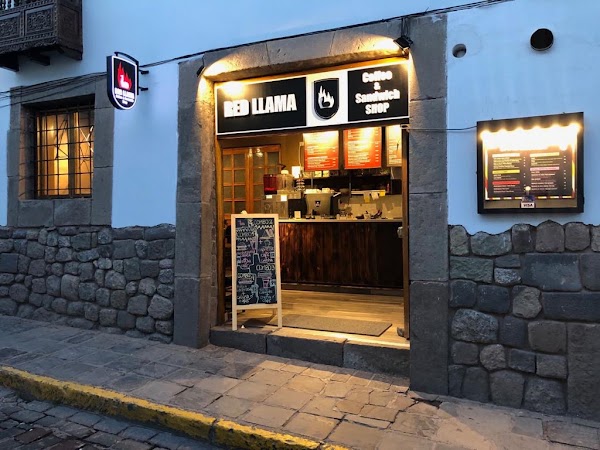 Red Llama Coffee & Sandwich Shop