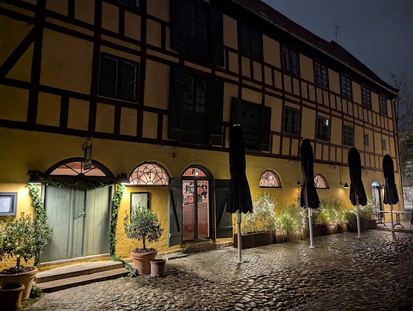 Restaurant Oluf Bagers Gaard 2