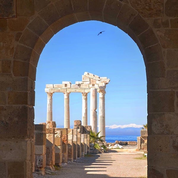 Apollon Temple 5