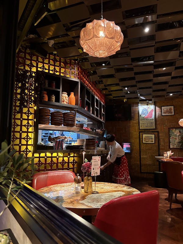 Brownstone Tapas & Lounge 2