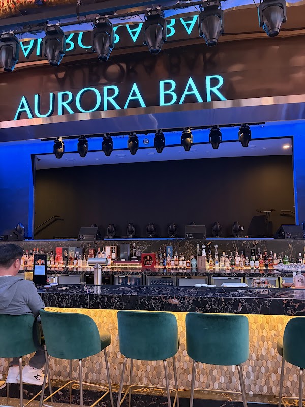 Aurora Bar 1