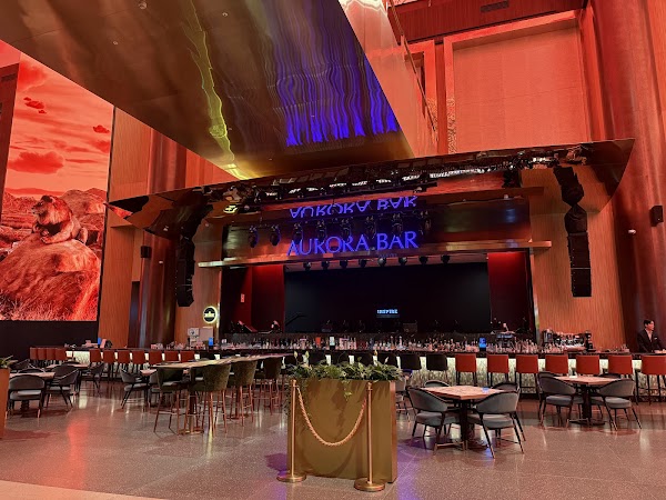 Aurora Bar 5