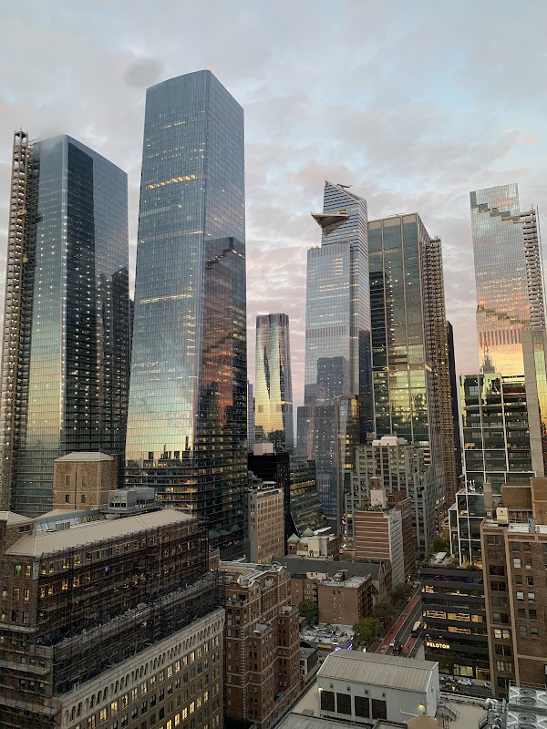 The New Yorker Hotel 1