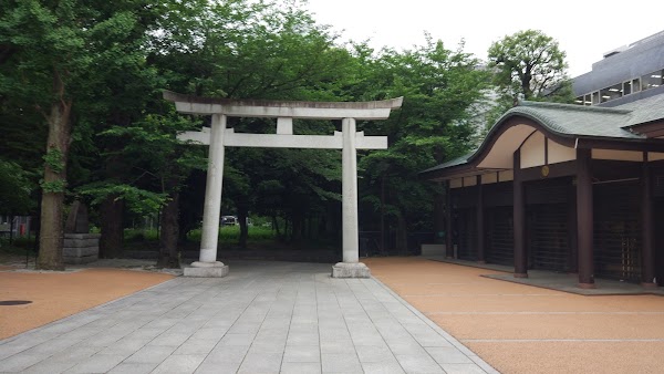 Shinjuku Juniso Kumano-jinja Shrine 3