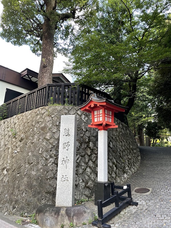 Shinjuku Juniso Kumano-jinja Shrine 2