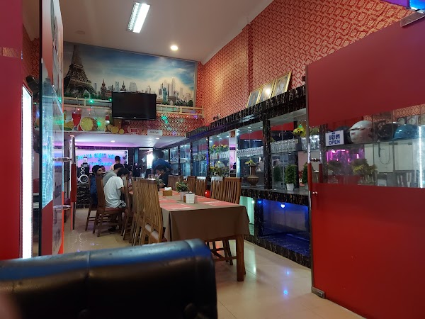 Intoxica Restaurant
