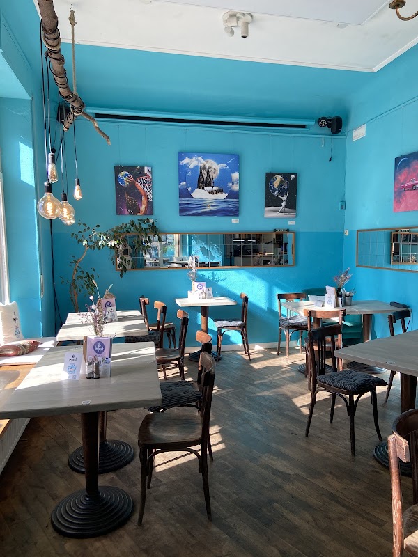 Impact - Café und Bar
