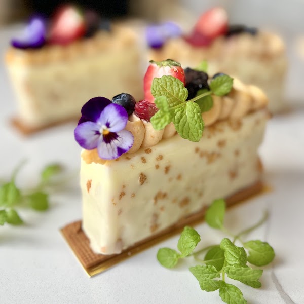Noel dessert shop 5