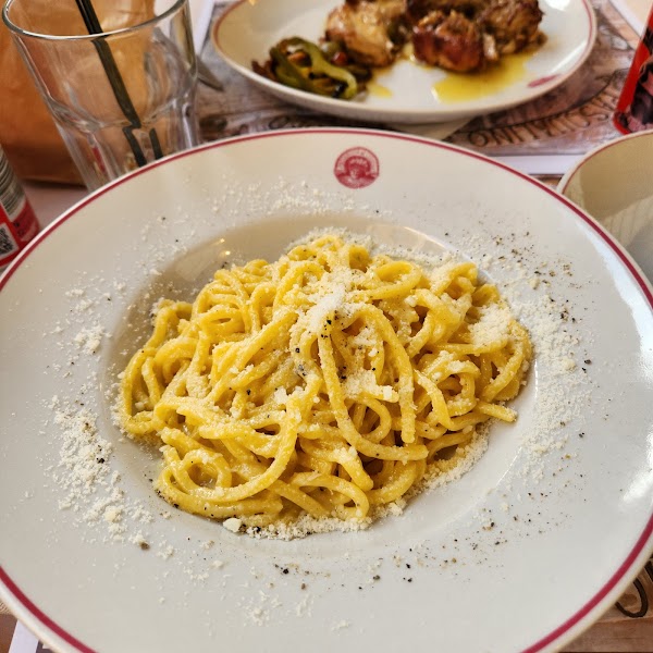 Pasqualino Al Colosseo dal 1956- Trattoria Romana 3