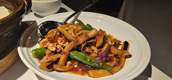 Rong Restaurant 5