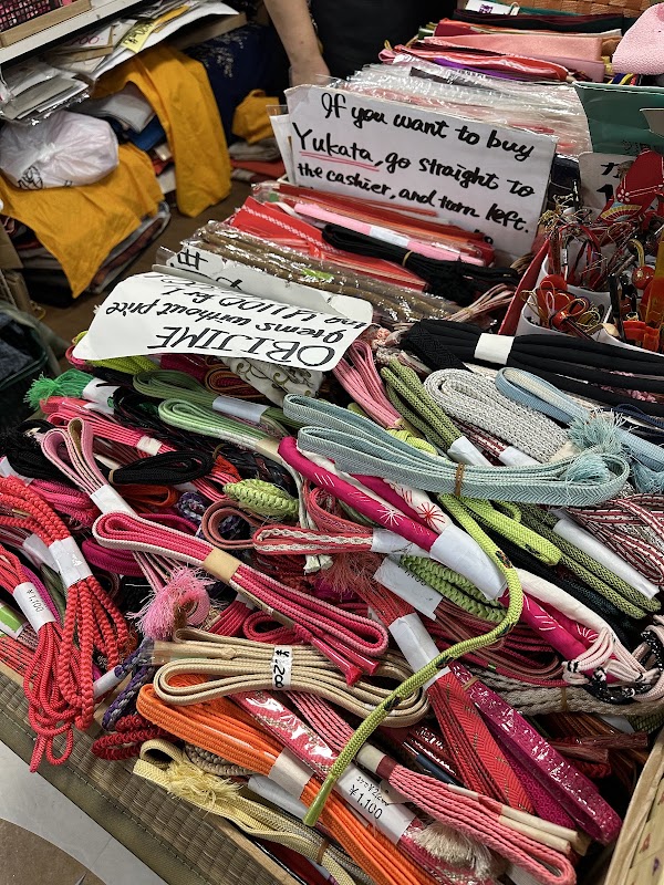 リサイクル着物三喜屋 3