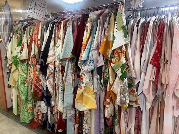 リサイクル着物三喜屋 2