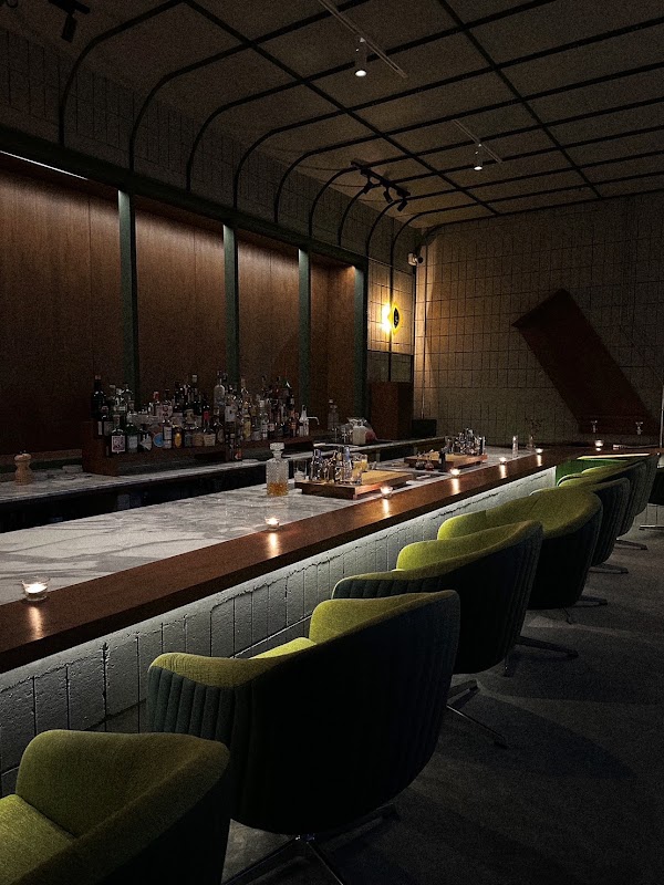 Analog Cocktails & Records
