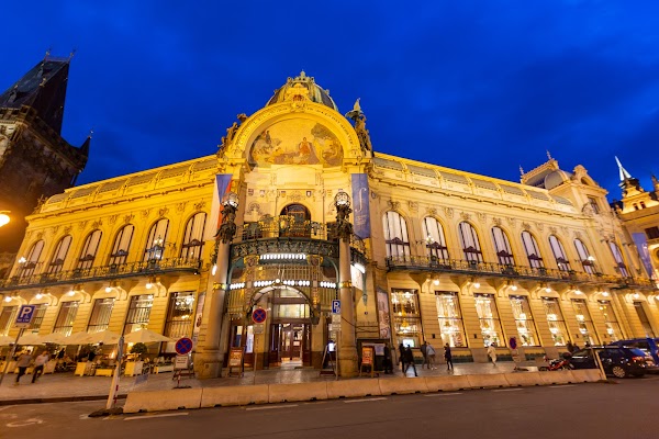 Obecní Dům 3