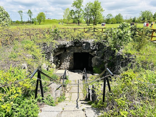 Tyendinaga Caves 3