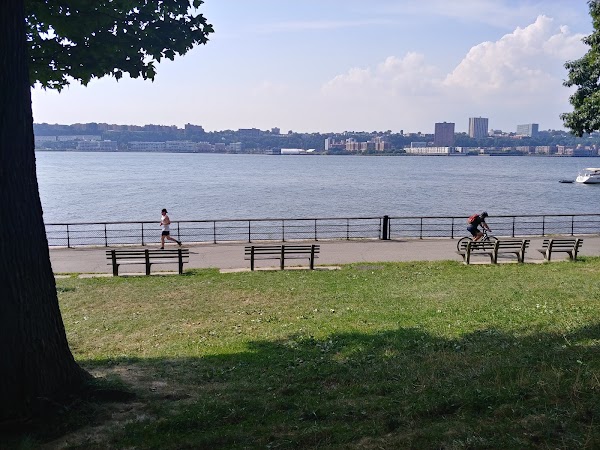 Riverside Park 5