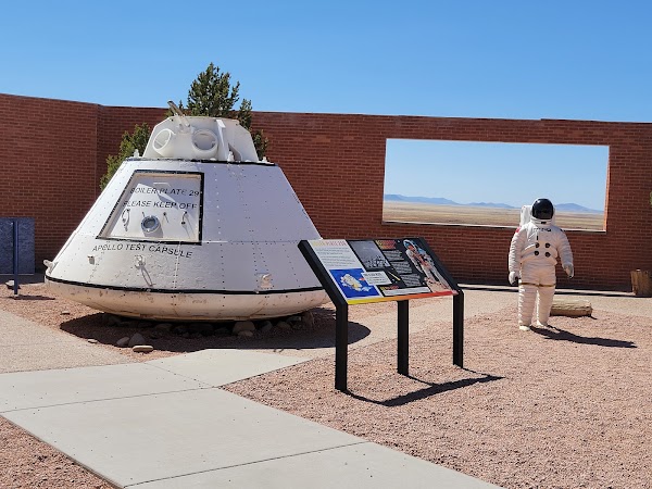 Meteor Crater Natural Landmark 4