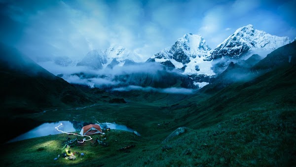 Lake Carhuacocha 2